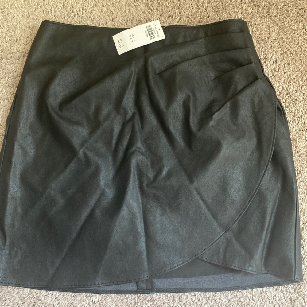 Leather skirt